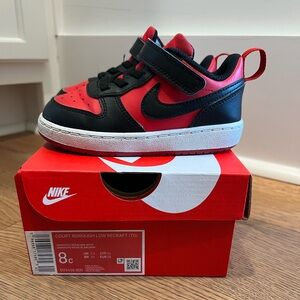 Nike court Borough Low child sz 8c